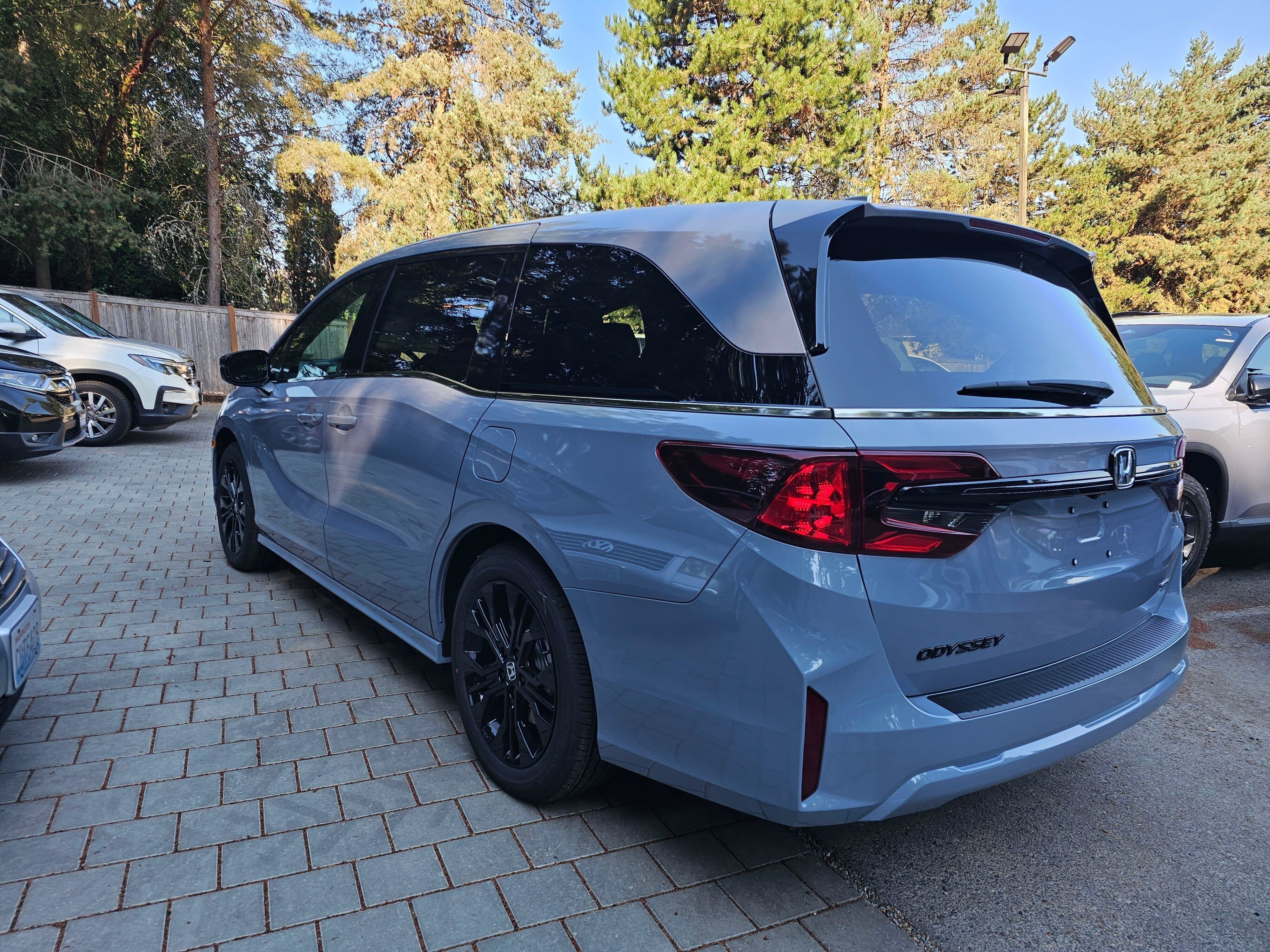 New 2026 Honda Odyssey Sport-L image 5