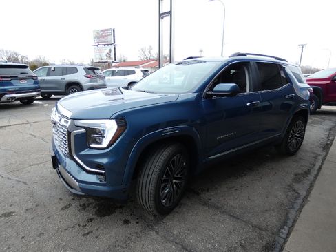 New 2026 GMC Terrain Denali AWD/4WD image 6
