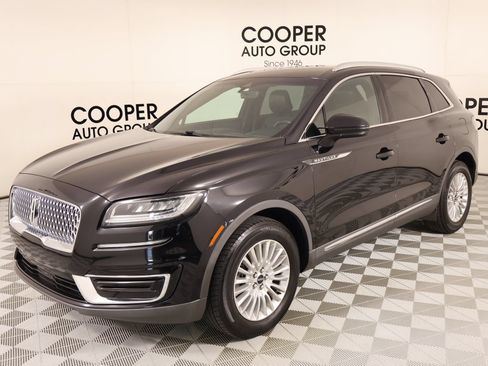 Used 2020 Lincoln Nautilus FWD image 9