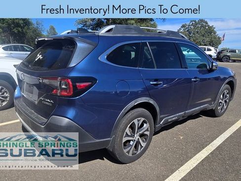 Used 2020 Subaru Outback Touring w/ Popular Package #2 AWD/4WD image 2