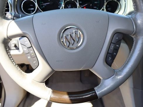 Used 2015 Buick Enclave Leather FWD image 11