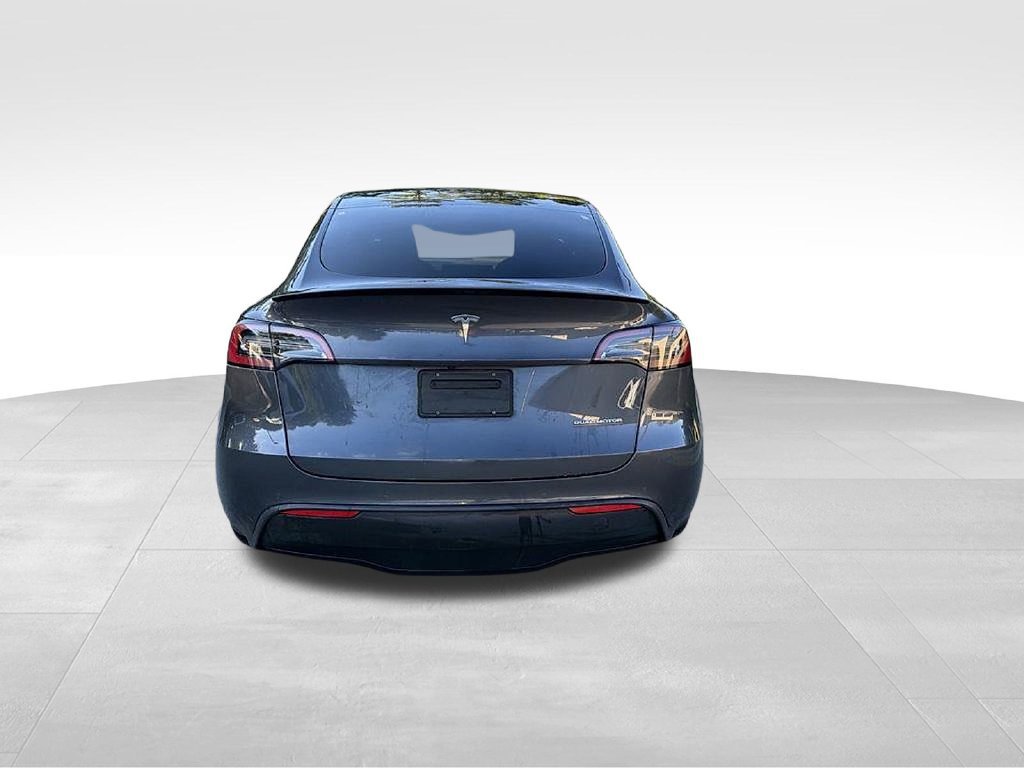 Used 2022 Tesla Model Y Performance AWD/4WD image 5