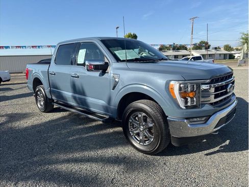 Used 2023 Ford F150 Lariat AWD/4WD image 4
