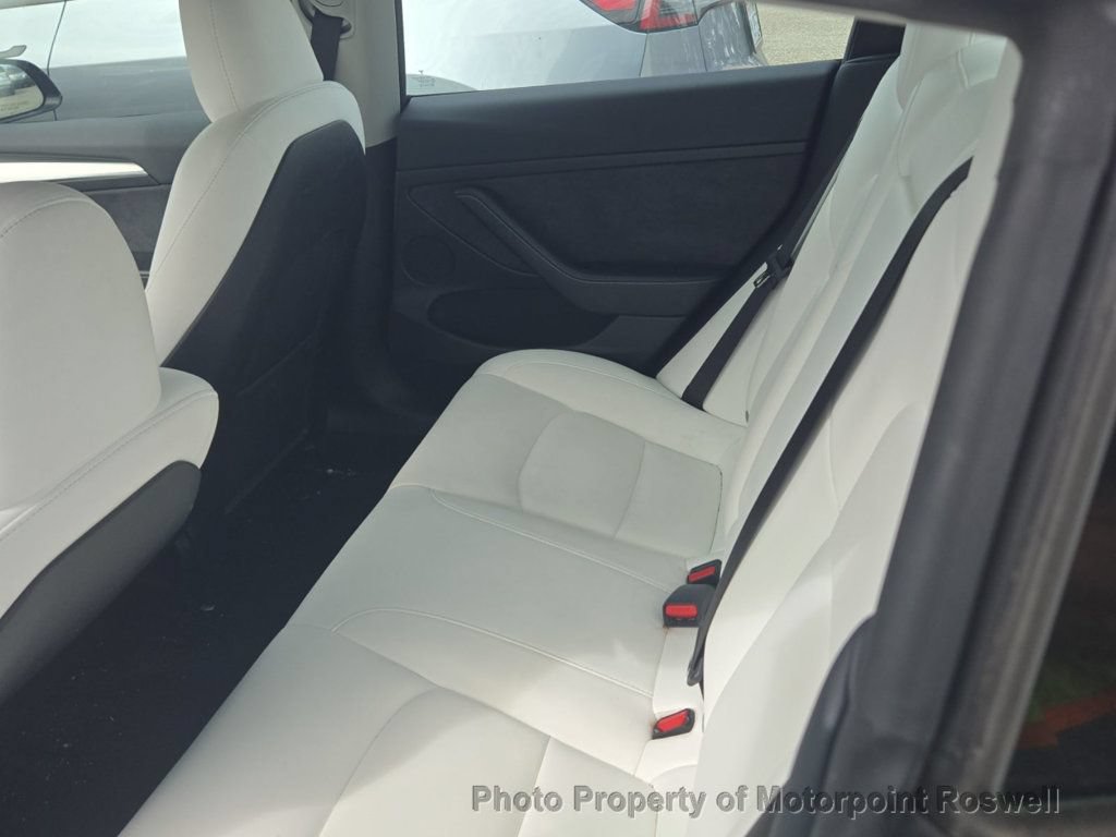 Used 2023 Tesla Model 3 Standard Range RWD image 2