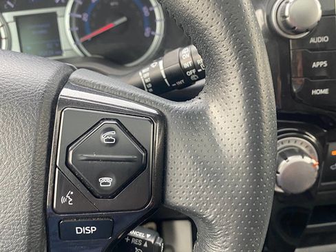 Used 2018 Toyota 4Runner TRD Off-Road Premium AWD/4WD image 25