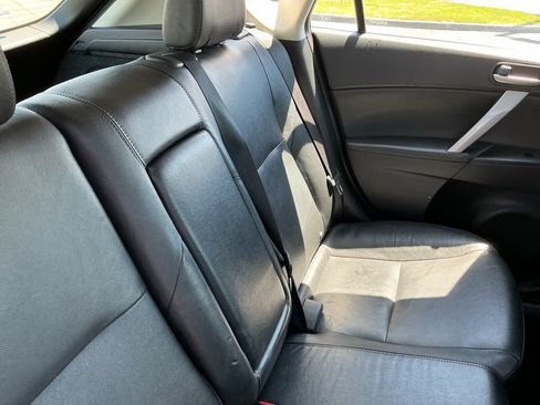 Used 2012 MAZDA MAZDA3 i Grand Touring w/ Tech Pkg FWD image 23
