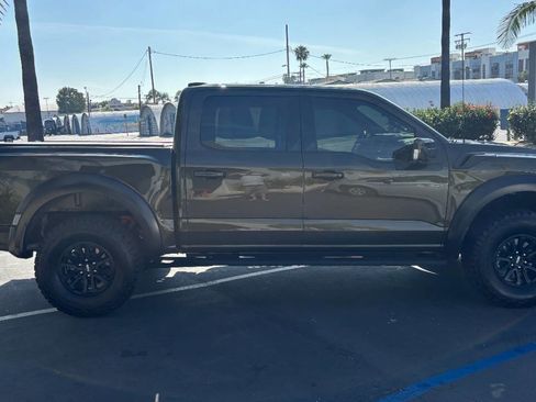 Used 2025 Ford F150 Raptor image 9