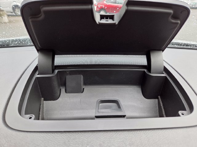 Used 2017 Chevrolet Traverse LT AWD/4WD image 34
