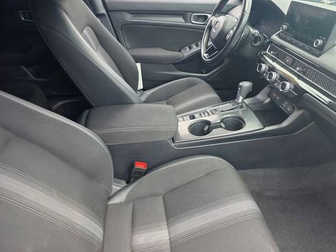 Used 2024 Honda Civic Sport image 15
