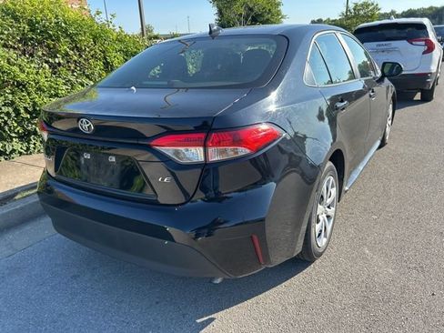 Used 2024 Toyota Corolla LE FWD image 3