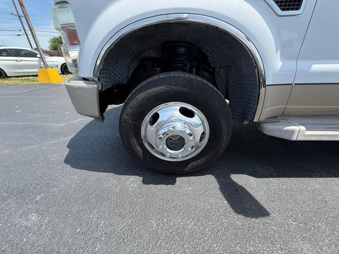 Used 2008 Ford F350 King Ranch AWD/4WD image 10