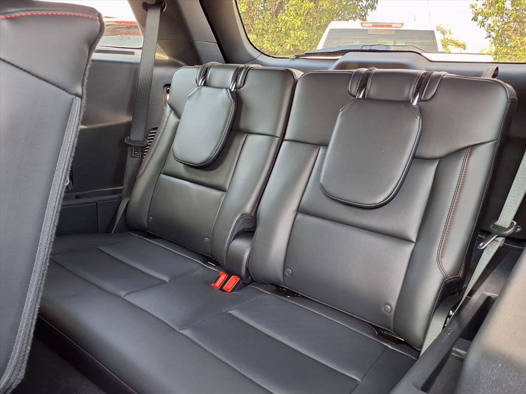 Used 2026 Ford Explorer ST-Line w/ Premium Package RWD image 15