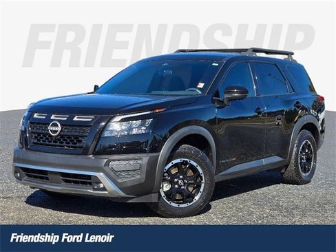 Used 2023 Nissan Pathfinder Rock Creek image 1