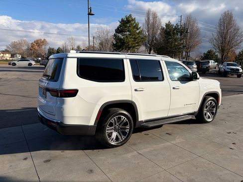 Used 2022 Jeep Wagoneer Series III w/ Convenience Group I image 34