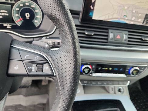 Used 2024 Audi Q5 2.0T Prestige image 24