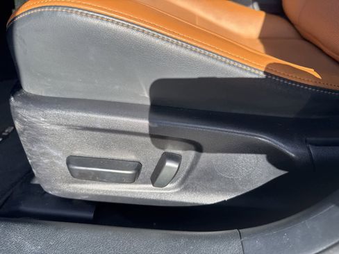 Used 2021 Lexus IS 300 w/ Comfort Package image 16