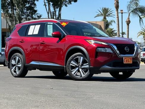 Used 2023 Nissan Rogue SL w/ SL Premium Package FWD image 1