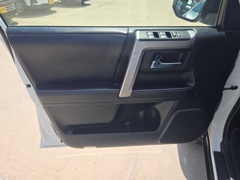 Used 2021 Toyota 4Runner SR5 RWD image 11