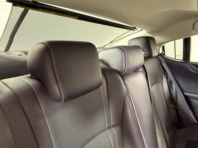 Used 2020 Lexus ES 350 Ultra Luxury w/ Accessory Package FWD image 24
