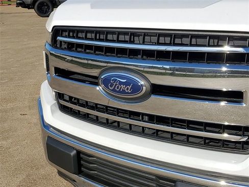 Used 2019 Ford F150 XLT image 28