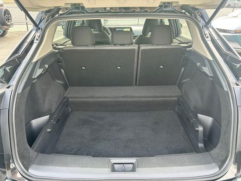 Used 2024 Nissan Ariya FWD image 50