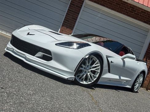 Used 2016 Chevrolet Corvette Stingray Coupe w/ 3LT Preferred Equipment Group RWD image 8