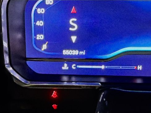 Used 2024 Chevrolet Silverado 3500 High Country w/ High Country Premium Package image 8