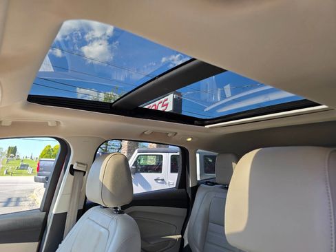 Used 2017 Ford Escape Titanium w/ Equipment Group 301A image 21