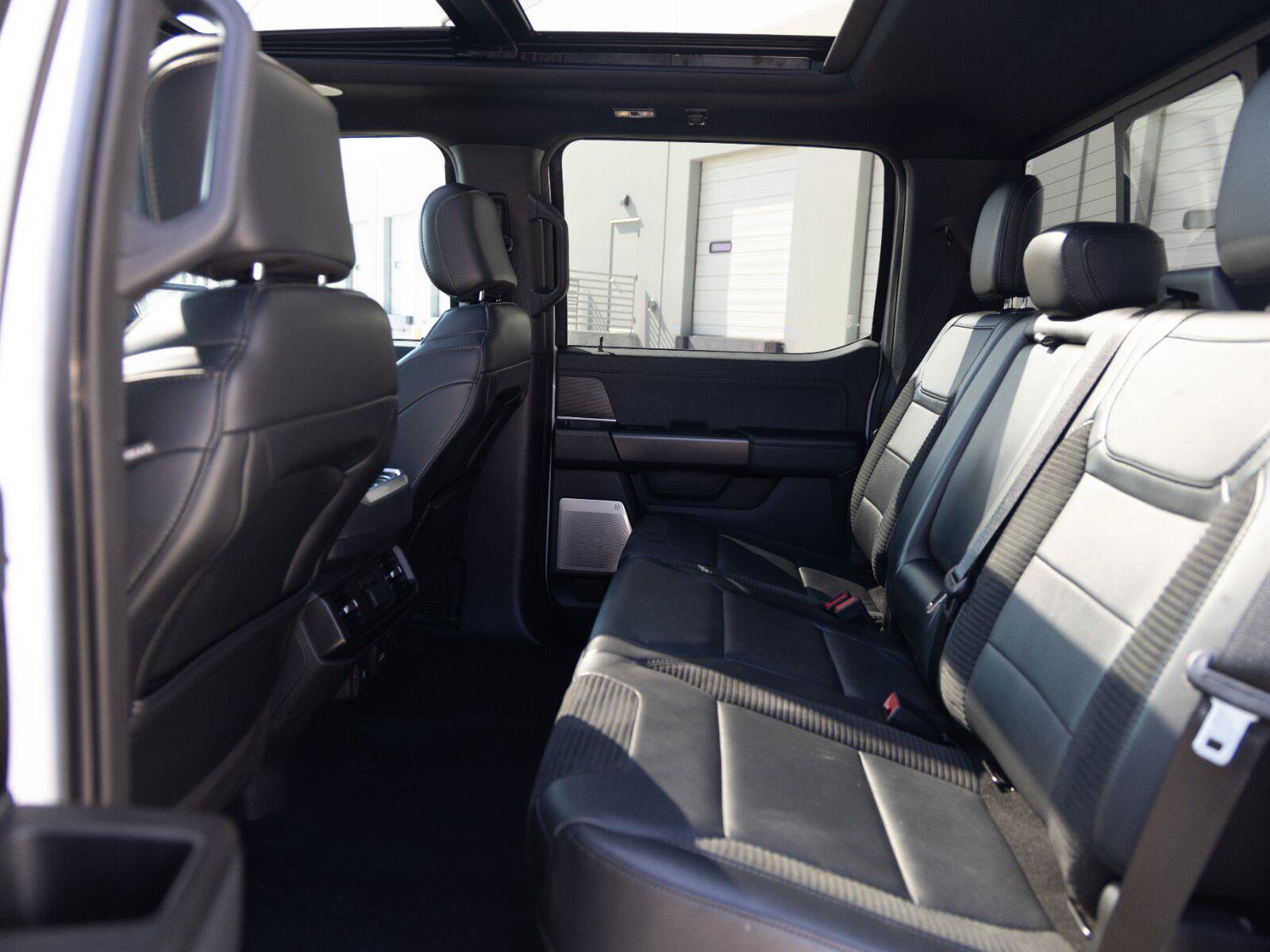 Used 2023 Ford F150 Raptor AWD/4WD image 32