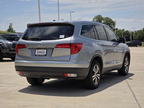 Used 2017 Honda Pilot EX-L image 4