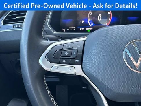 Certified 2023 Volkswagen Tiguan SE AWD/4WD image 17