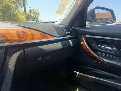 Used 2013 BMW 335i Sedan RWD image 22