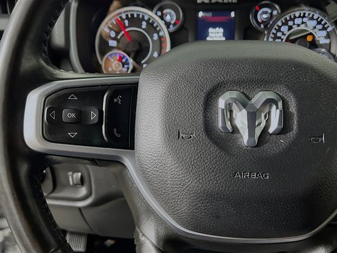 Used 2024 RAM 2500 Big Horn image 19