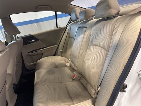 Used 2017 Honda Accord LX image 25