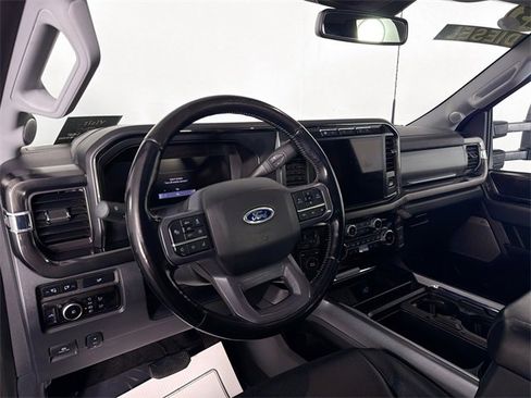 Used 2023 Ford F250 Lariat w/ Lariat Ultimate Package image 9