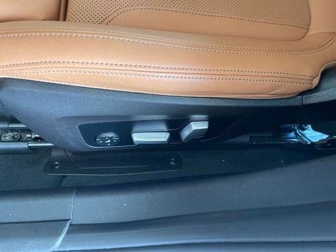 Used 2023 BMW 330i xDrive Sedan w/ Driving Assistance Package AWD/4WD image 18