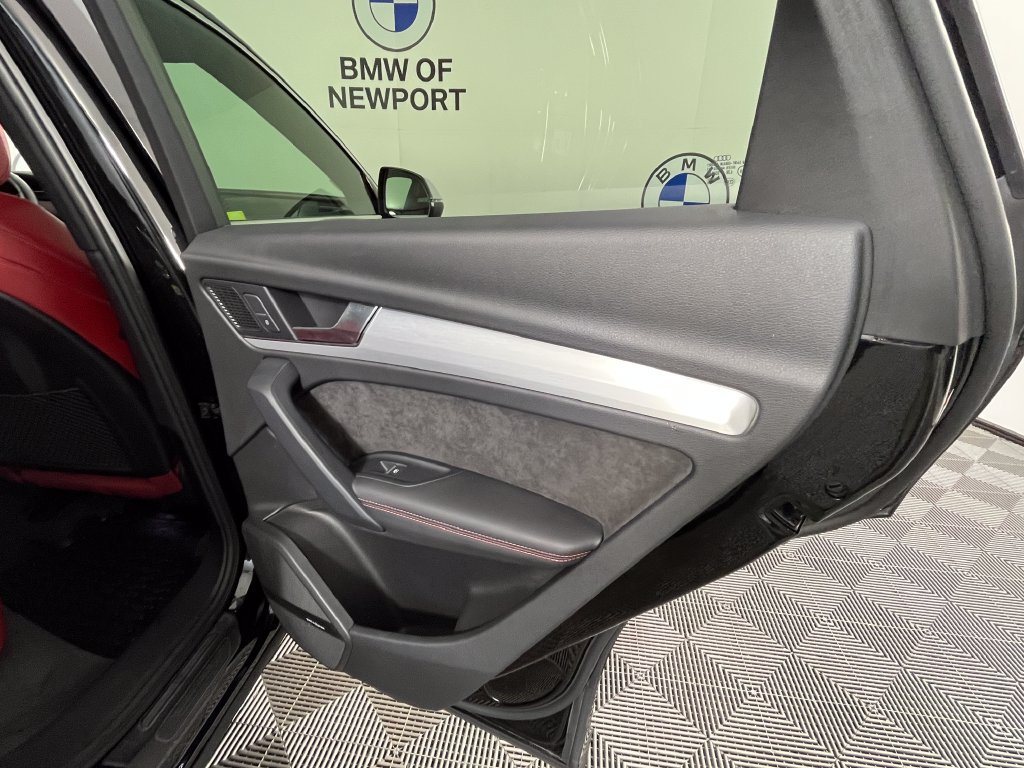 Used 2018 Audi SQ5 Prestige AWD/4WD image 22