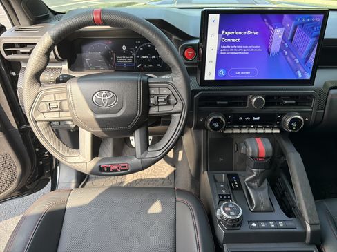 Used 2025 Toyota Tacoma TRD Pro AWD/4WD image 35