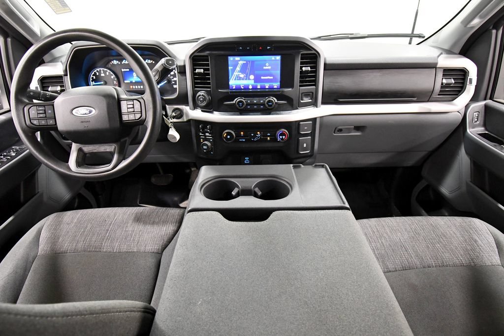 Used 2023 Ford F150 XLT AWD/4WD image 3