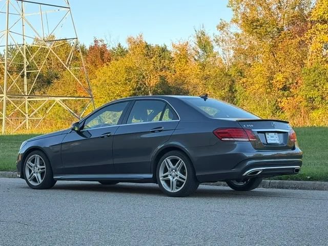 Used 2014 Mercedes-Benz E 350 4MATIC Sedan image 10