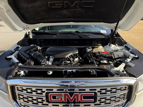 Used 2018 GMC Acadia Denali w/ Technology Package image 34