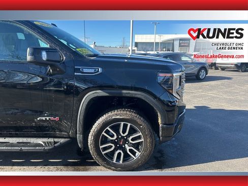 New 2026 GMC Sierra 1500 AT4 w/ AT4 Premium Package image 9