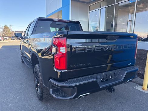 Used 2022 Chevrolet Silverado 1500 LT Trail Boss w/ Convenience Package II image 8