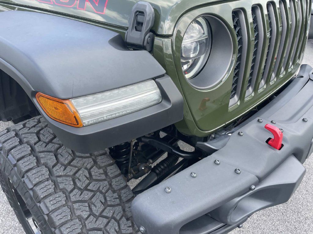 Used 2022 Jeep Gladiator Rubicon w/ LED Lighting Group AWD/4WD image 36