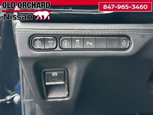 Used 2023 Acura MDX SH-AWD w/ Advance Package image 11