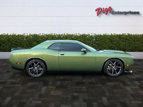 Used 2022 Dodge Challenger GT w/ Blacktop Package image 7