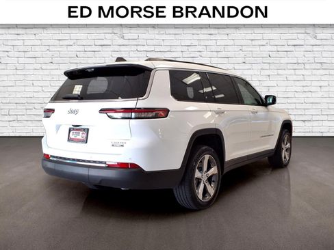 Used 2025 Jeep Grand Cherokee L Limited w/ Luxury Tech Group II RWD image 5