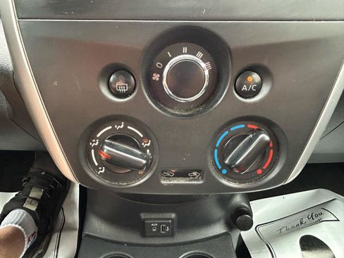 Used 2019 Nissan Versa SV FWD image 23