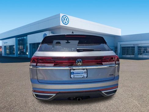 New 2024 Volkswagen Atlas Cross Sport SEL AWD/4WD image 5