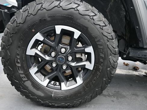 Used 2024 Jeep Wrangler Unlimited Rubicon 4xe image 36